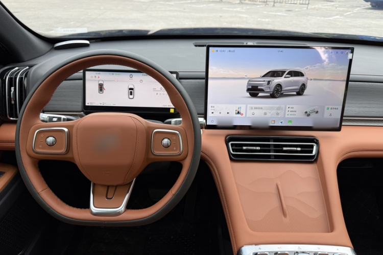 Used JETOUR Shanhai L7 Plus 2025 Model 121km Comfort 5-seater Interior 4