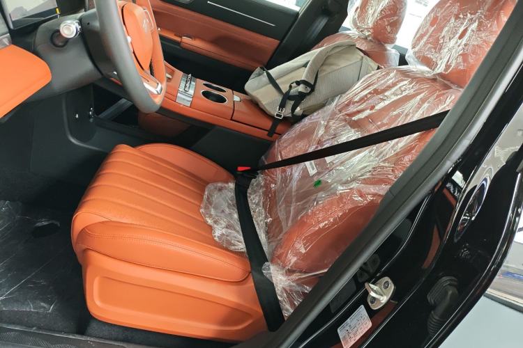 Used JETOUR Shanhai L7 Plus 2025 Model 121km Luxury 7-seater Left Front Seat