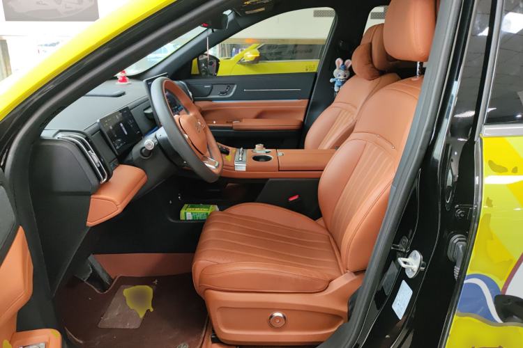 Used JETOUR Shanhai L7 Plus 2025 Model 220km Flagship 7-seater Left Front Seat