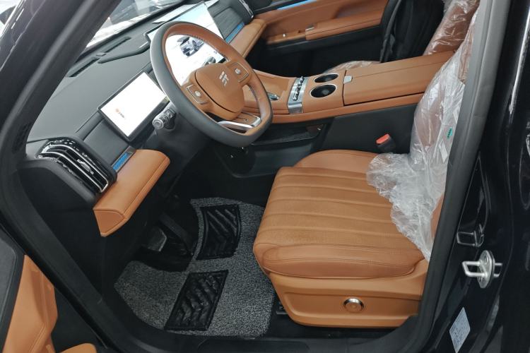 Used JETOUR Shanhai L7 Plus 2025 Model 220km Flagship 7-seater Left Front Seat