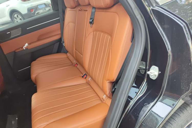 Used JETOUR Shanhai L7 Plus 2025 Model 220km Elite Edition, 5 Seats Left Rear Seat