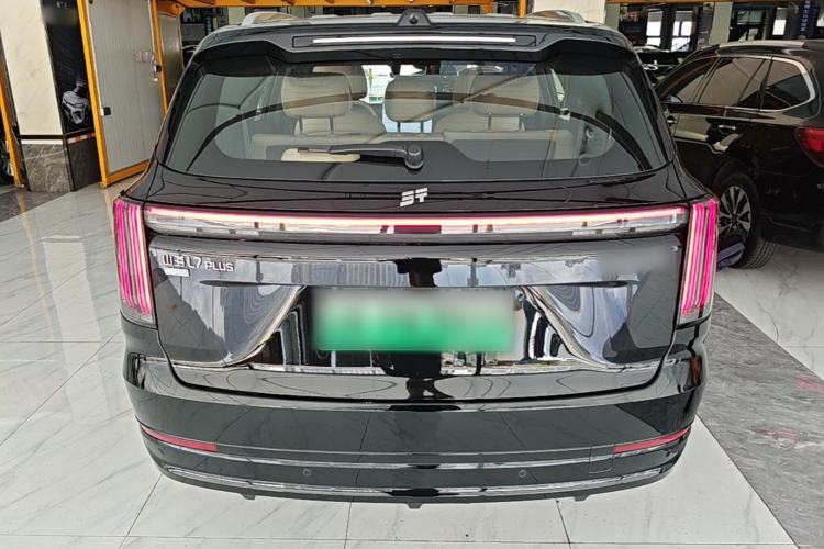 Used JETOUR Shanhai L7 Plus 2025 Model 220km Flagship 7-seater Rear