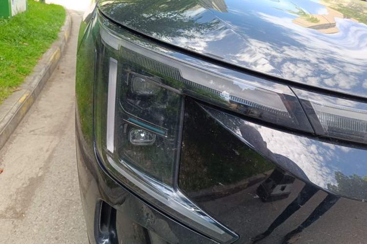 Used JETOUR Shanhai L7 Plus 2025 Model 220km Elite Edition, 7 Seats Right Front Headlight
