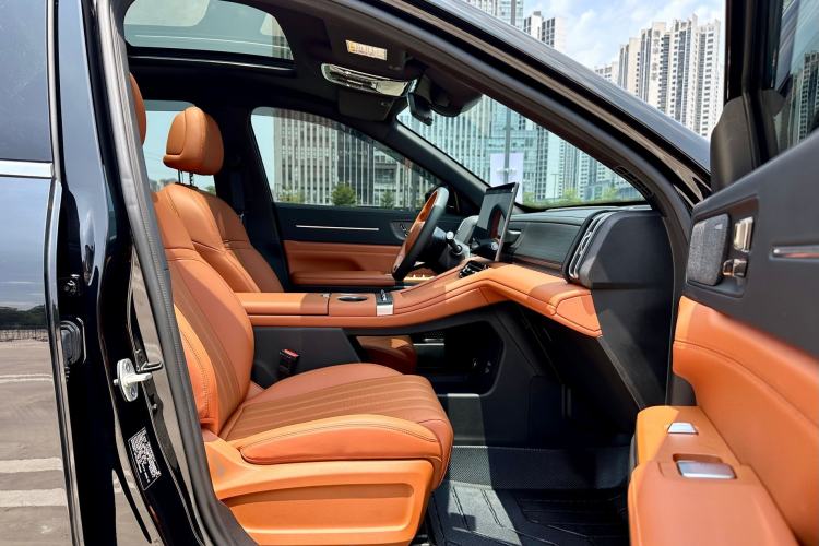 Used JETOUR Shanhai L7 Plus 2025 Model 121km Luxury 5-seater Right Front Seat