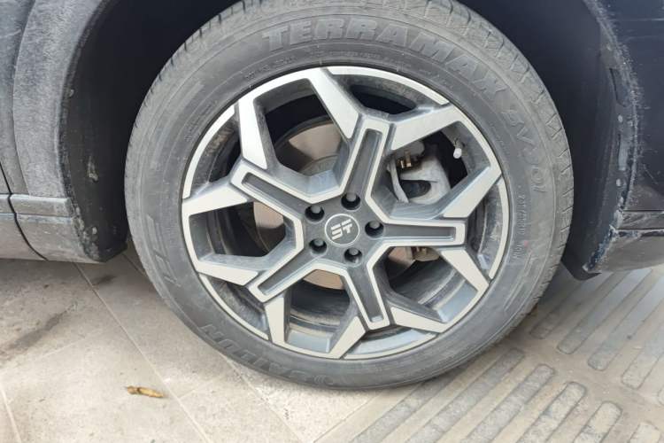 Used JETOUR Shanhai L7 Plus 2025 Model 220km Elite Edition, 5 Seats Right Front Wheel Hub