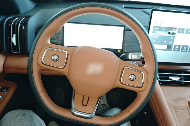 Used JETOUR Shanhai L7 Plus 2025 Model 121km Luxury 5-seater Steering Wheel