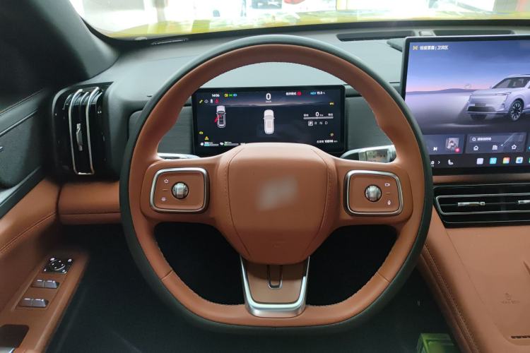Used JETOUR Shanhai L7 Plus 2025 Model 220km Flagship 7-seater Steering Wheel
