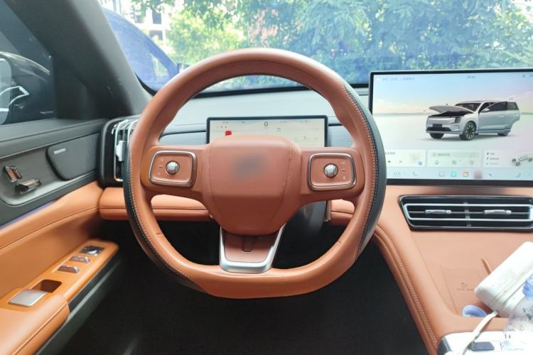 Used JETOUR Shanhai L7 Plus 2025 Model 220km Elite Edition, 5 Seats Steering Wheel