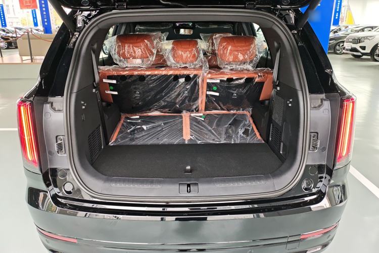 Used JETOUR Shanhai L7 Plus 2025 Model 121km Luxury 7-seater Trunk