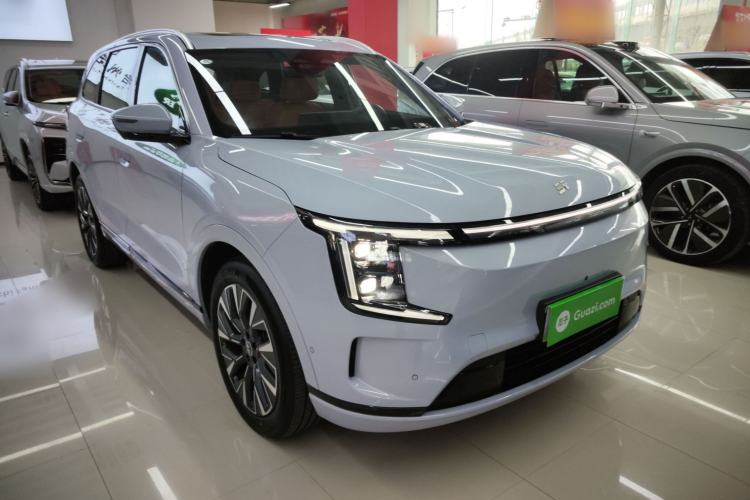 Used JETOUR Shanhai L7 Plus 2025 Model 220km Flagship 7-seater Front Right 45 Deg