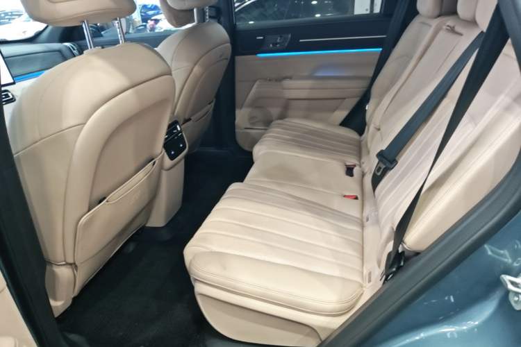 Used JETOUR Shanhai L7 Plus 2025 Model 220km Flagship 7-seater Left Rear Seat