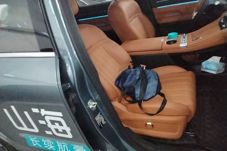 Used JETOUR Shanhai L7 Plus 2025 Model 220km Flagship 7-seater Right Front Seat