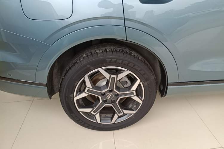 Used JETOUR Shanhai L7 Plus 2025 Model 220km Luxury Edition, 5 Seats Right Rear Wheel Hub