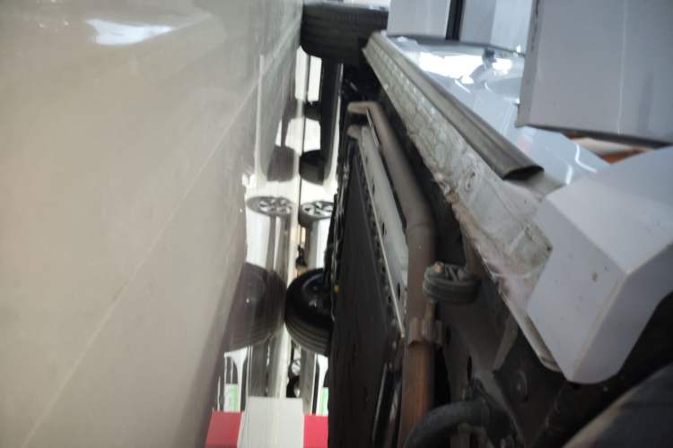 Used JETOUR Shanhai L7 Plus 2025 Model 220km Flagship 7-seater Right Side Sill