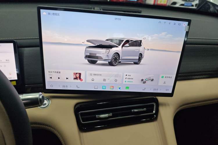 Used JETOUR Shanhai L7 Plus 2025 Model 220km Flagship 7-seater Audio And AC Panel