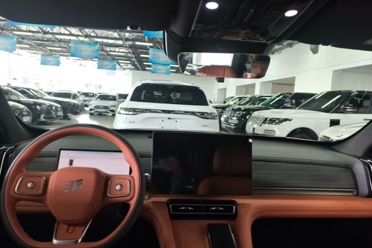 Used JETOUR Shanhai L7 Plus 2025 Model 121km Luxury 7-seater Center Console