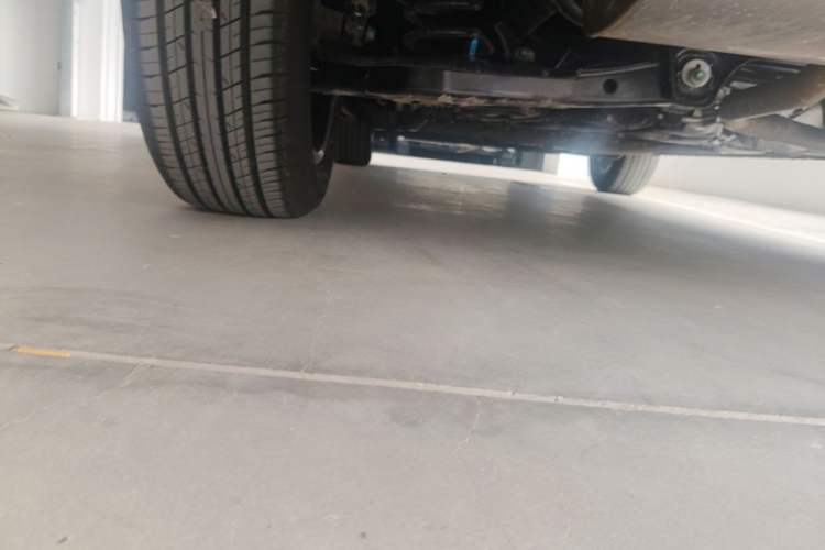 Used JETOUR Shanhai L7 Plus 2025 Model 121km Comfort 5-seater Chassis Rear Left