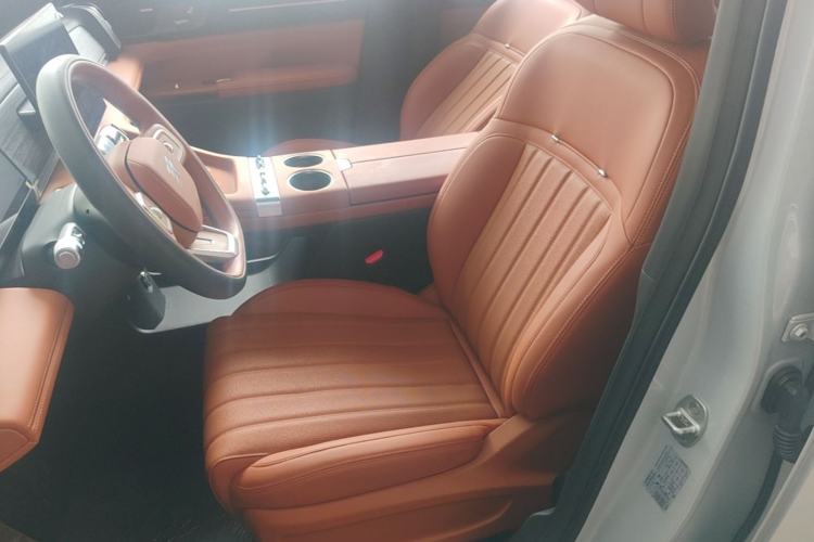 Used JETOUR Shanhai L7 Plus 2025 Model 121km Comfort 5-seater Driver Seat