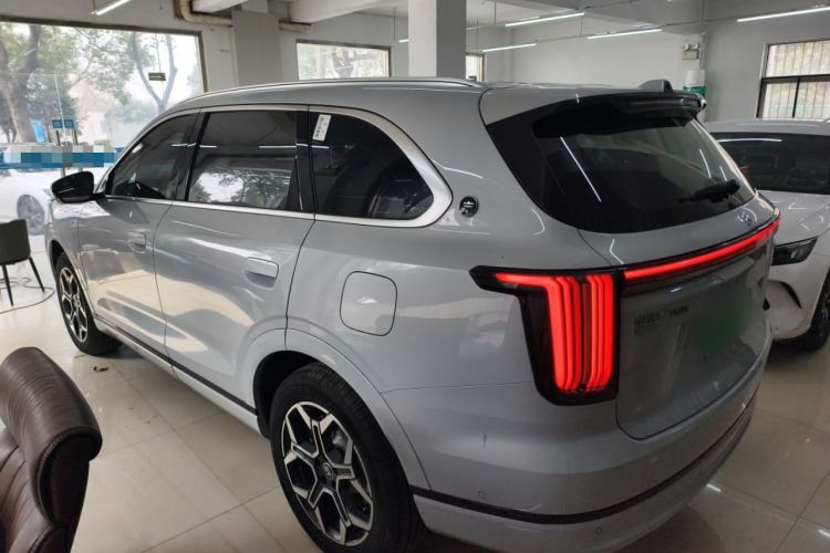 Used JETOUR Shanhai L7 Plus 2025 Model 220km Flagship 7-seater Exterior 4