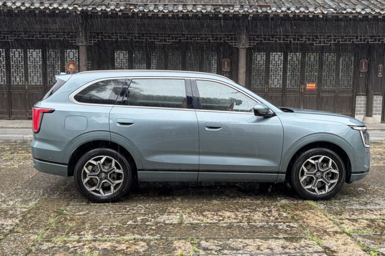 Used JETOUR Shanhai L7 Plus 2025 Model 220km Flagship 7-seater Exterior 6
