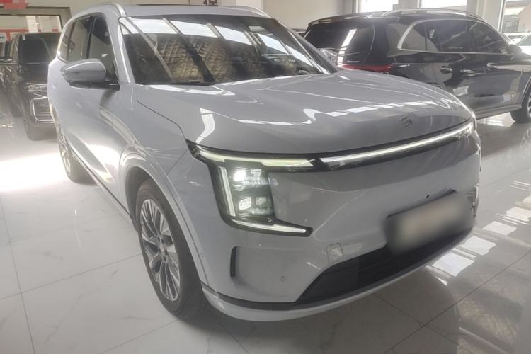 Used JETOUR Shanhai L7 Plus 2025 Model 220km Flagship 7-seater Front Right 45 Deg