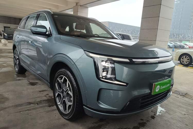 Used JETOUR Shanhai L7 Plus 2025 Model 220km Flagship 7-seater Front Right 45 Deg