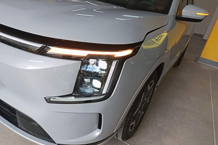 Used JETOUR Shanhai L7 Plus 2025 Model 121km Comfort 5-seater Left Front Headlight