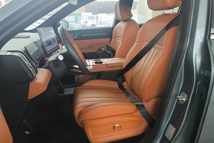 Used JETOUR Shanhai L7 Plus 2025 Model 220km Flagship 7-seater Left Front Seat