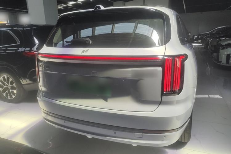 Used JETOUR Shanhai L7 Plus 2025 Model 220km Flagship 7-seater Rear