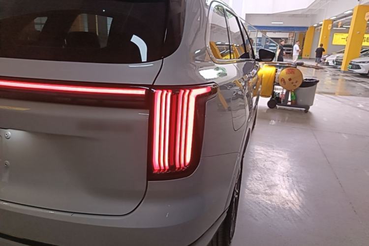 Used JETOUR Shanhai L7 Plus 2025 Model 121km Comfort 5-seater Right Rear Taillight