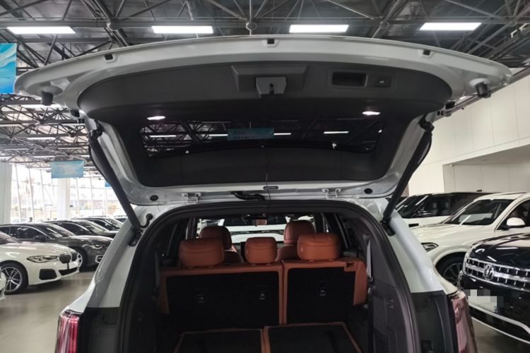 Used JETOUR Shanhai L7 Plus 2025 Model 121km Luxury 7-seater Trunk