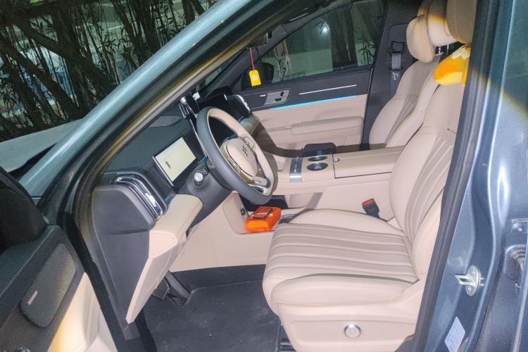 Used JETOUR Shanhai L7 Plus 2025 Model 220km Flagship 7-seater Left Front Seat