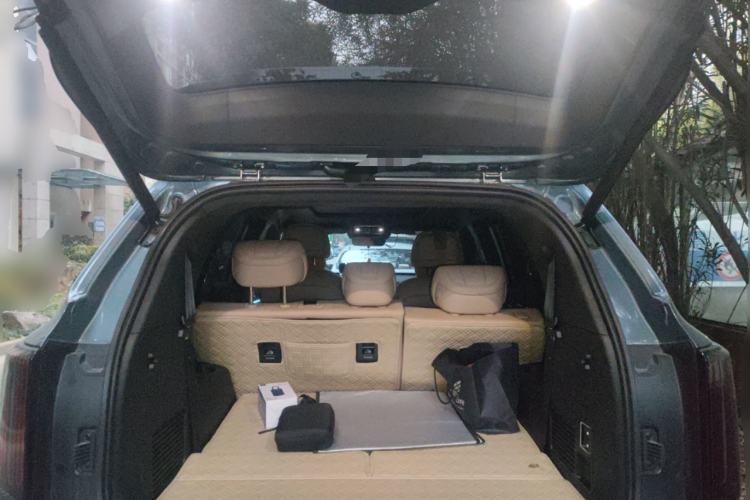 Used JETOUR Shanhai L7 Plus 2025 Model 220km Flagship 7-seater Trunk