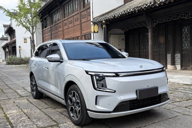Used JETOUR Shanhai L7 Plus 2025 Model 220km Flagship 7-seater Exterior 3