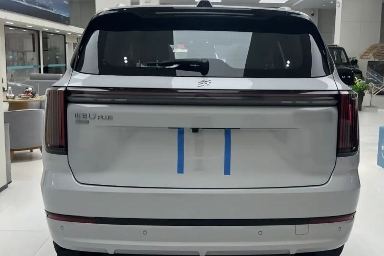 Used JETOUR Shanhai L7 Plus 2025 Model 220km Flagship 5-seater Exterior 4