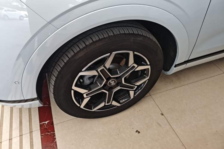 Used JETOUR Shanhai L7 Plus 2025 Model 220km Flagship 7-seater Exterior 4