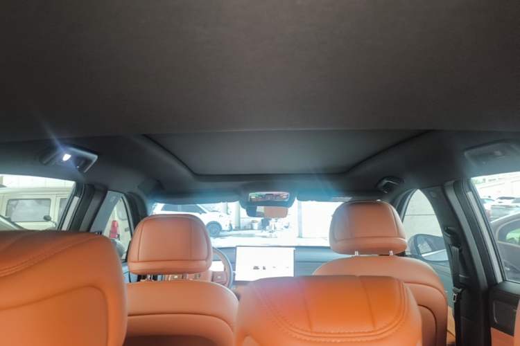 Used JETOUR Shanhai L7 Plus 2025 Model 220km Flagship 7-seater Headliner
