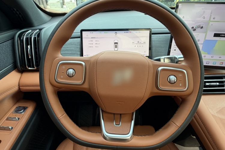 Used JETOUR Shanhai L7 Plus 2025 Model 220km Flagship 7-seater Interior 2