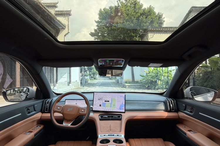 Used JETOUR Shanhai L7 Plus 2025 Model 220km Flagship 7-seater Interior 6
