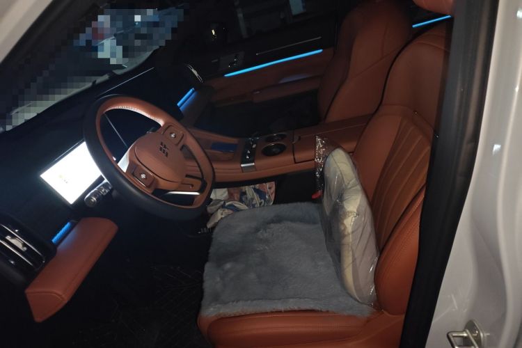 Used JETOUR Shanhai L7 Plus 2025 Model 220km Flagship 7-seater Left Front Seat