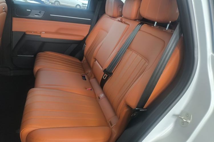 Used JETOUR Shanhai L7 Plus 2025 Model 220km Flagship 7-seater Left Rear Seat