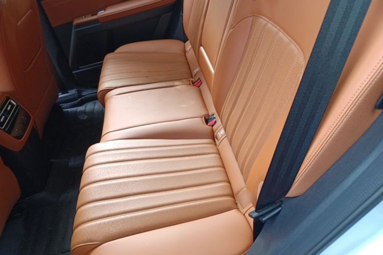 Used JETOUR Shanhai L7 Plus 2025 Model 121km Comfort 5-seater Left Rear Seat