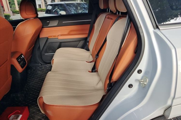 Used JETOUR Shanhai L7 Plus 2025 Model 121km Luxury 5-seater Left Rear Seat