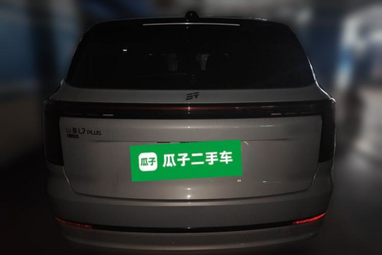 Used JETOUR Shanhai L7 Plus 2025 Model 220km Flagship 7-seater Rear