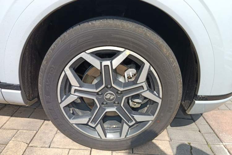 Used JETOUR Shanhai L7 Plus 2025 Model 121km Comfort 5-seater Right Front Wheel Hub