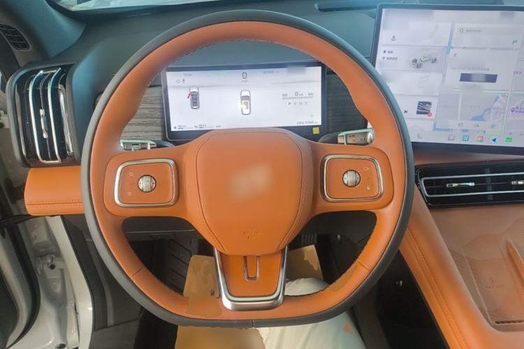 Used JETOUR Shanhai L7 Plus 2025 Model 220km Flagship 7-seater Steering Wheel