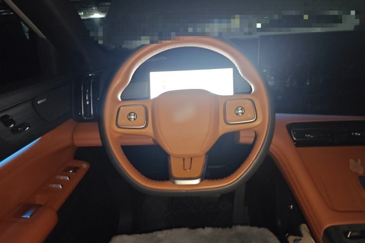 Used JETOUR Shanhai L7 Plus 2025 Model 220km Flagship 7-seater Steering Wheel