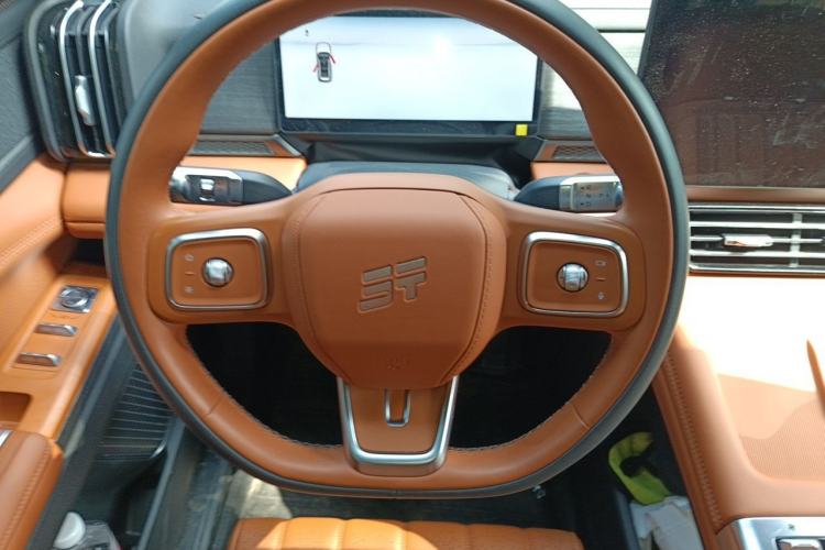 Used JETOUR Shanhai L7 Plus 2025 Model 121km Comfort 5-seater Steering Wheel