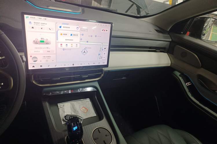 Used JETOUR Shanhai L9 2024 1.5TD 2DHT Pro 5-Seater Audio And AC Panel