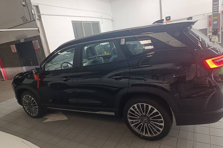 Used JETOUR Shanhai L9 2024 1.5TD 2DHT Pro 5-Seater Exterior 3